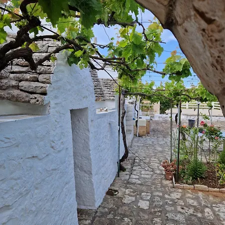 Holiday home Antico Trullo Altavilla In Valle D'itria Tra Martina Franca, Ceglie Messapica, Cisternino Ceglie Messapica